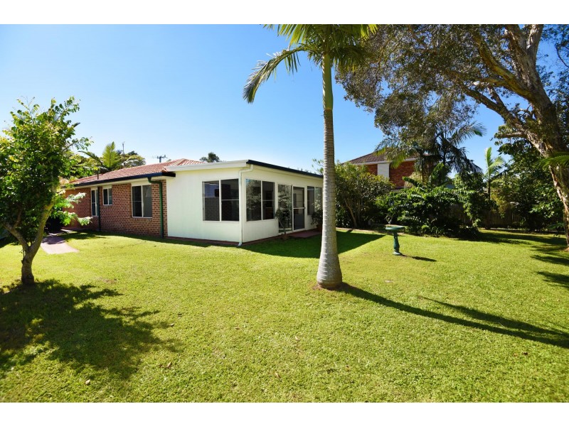 16 Primrose Avenue, Mullaway NSW 2456