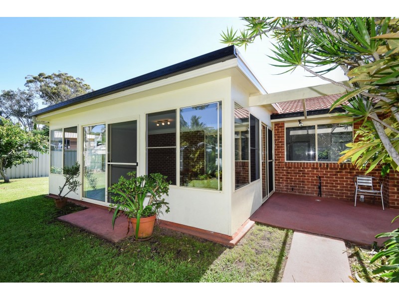 16 Primrose Avenue, Mullaway NSW 2456