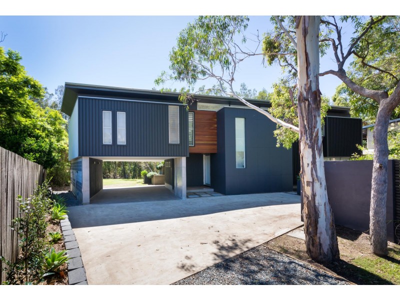 2/39 Fishermans Drive, Emerald Beach NSW 2456