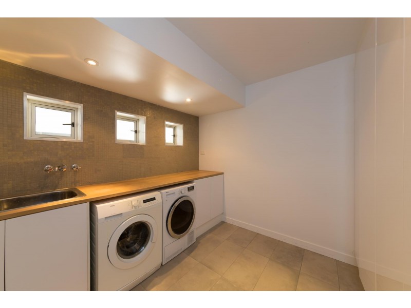 2/39 Fishermans Drive, Emerald Beach NSW 2456