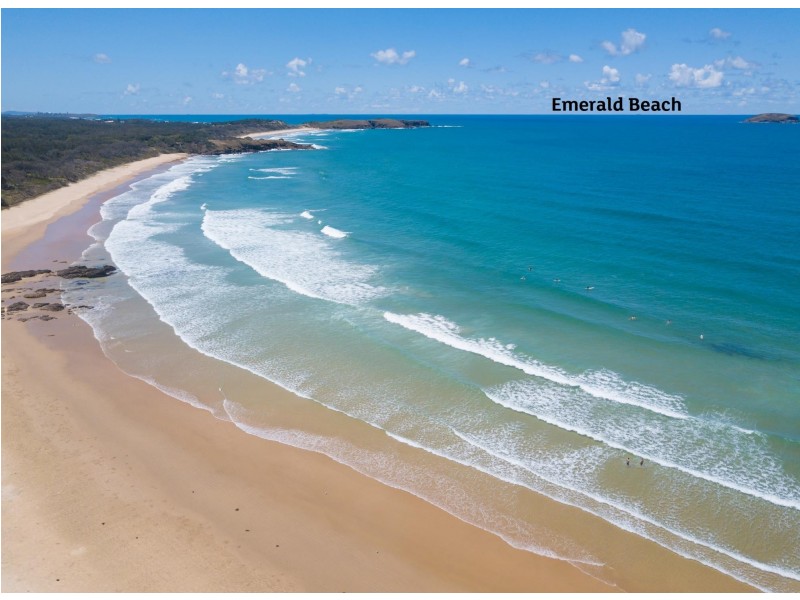2/39 Fishermans Drive, Emerald Beach NSW 2456