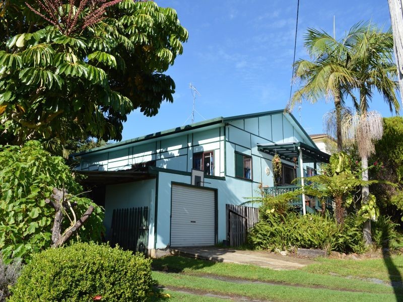 24 Gordon Street, Woolgoolga NSW 2456