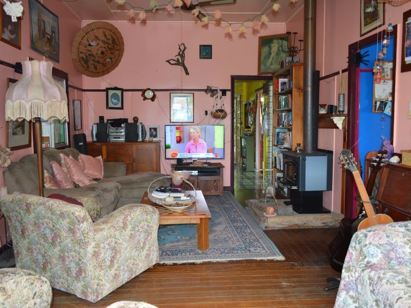 24 Gordon Street, Woolgoolga NSW 2456