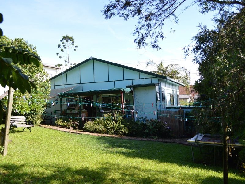 24 Gordon Street, Woolgoolga NSW 2456