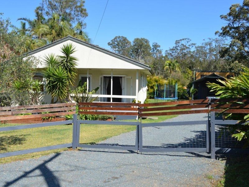 14 Turpentine Avenue, Sandy Beach NSW 2456