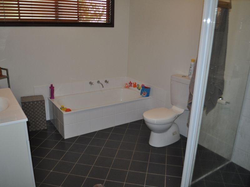 4 Semaphore Street, Emerald Beach NSW 2456