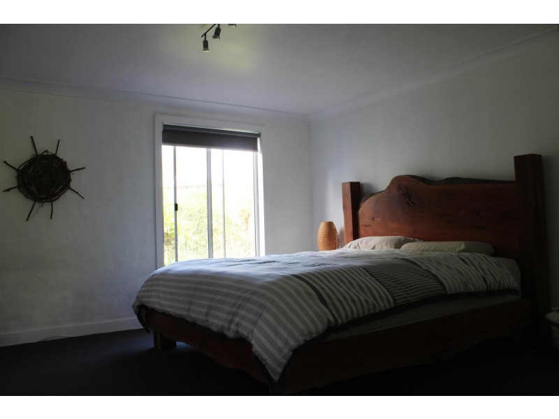 15 First Avenue, Arrawarra Headland NSW 2456