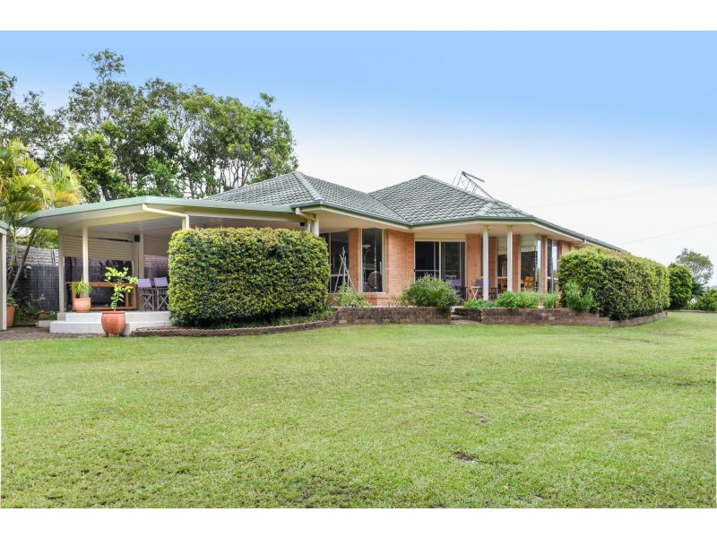 60 Arrawarra Road, Arrawarra Headland NSW 2456