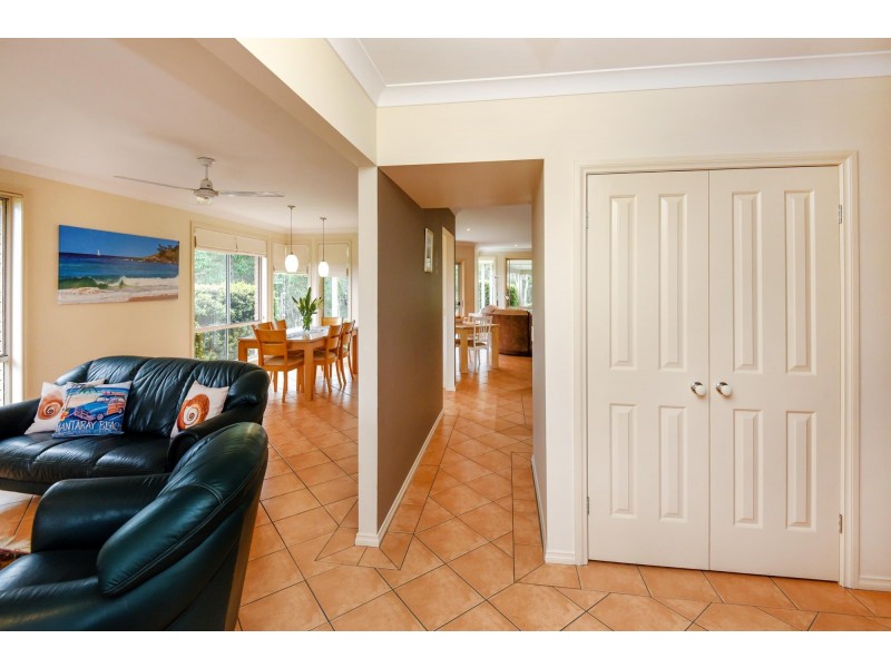 60 Arrawarra Road, Arrawarra Headland NSW 2456