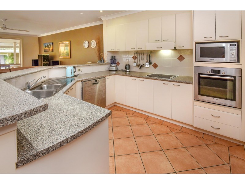 60 Arrawarra Road, Arrawarra Headland NSW 2456