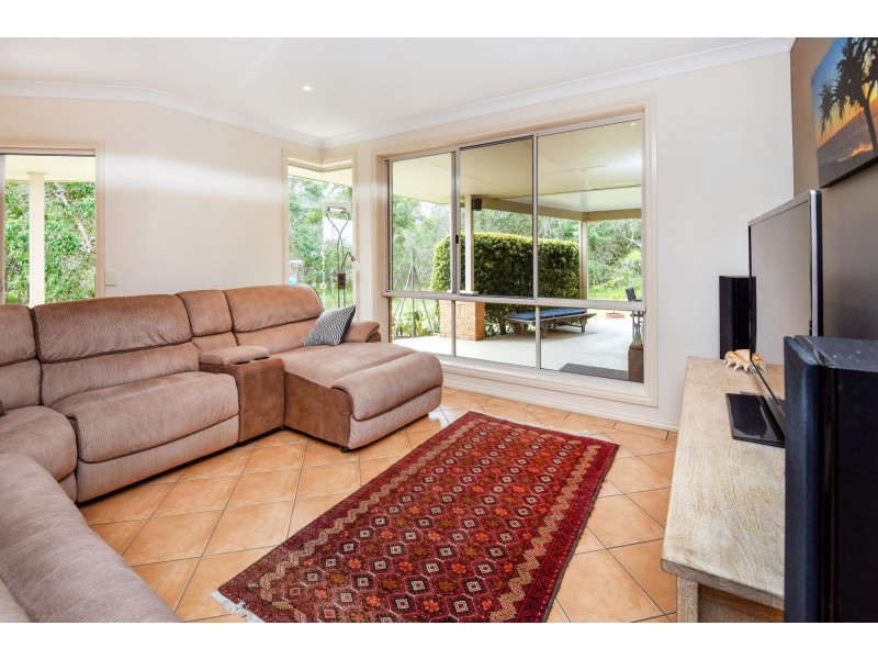 60 Arrawarra Road, Arrawarra Headland NSW 2456