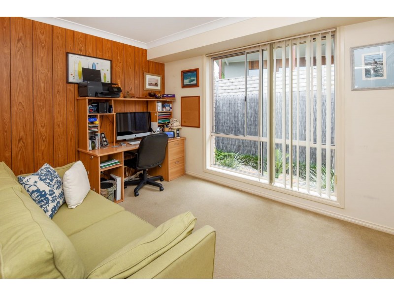 60 Arrawarra Road, Arrawarra Headland NSW 2456