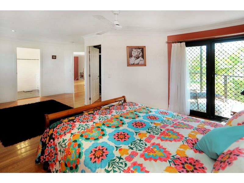 18 Maple Road, Sandy Beach NSW 2456