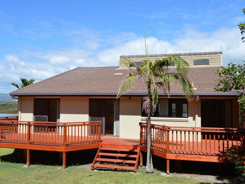 71 Bluff Road, Emerald Beach NSW 2456