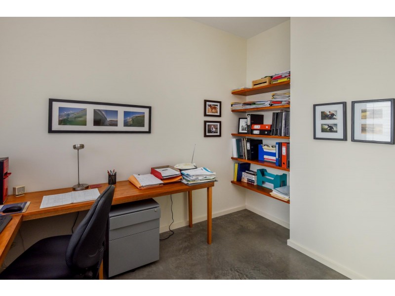 8 Blue Gum Avenue, Sandy Beach NSW 2456