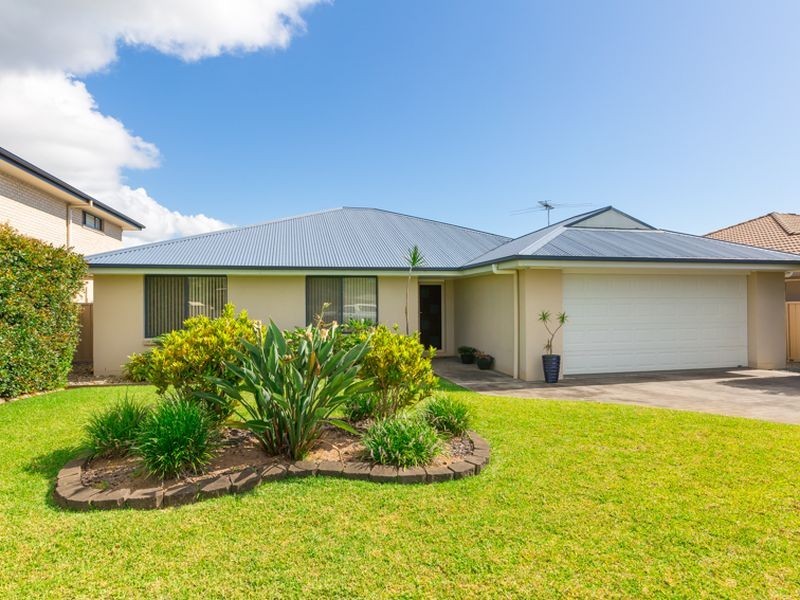 46 Newmans Road, Woolgoolga NSW 2456
