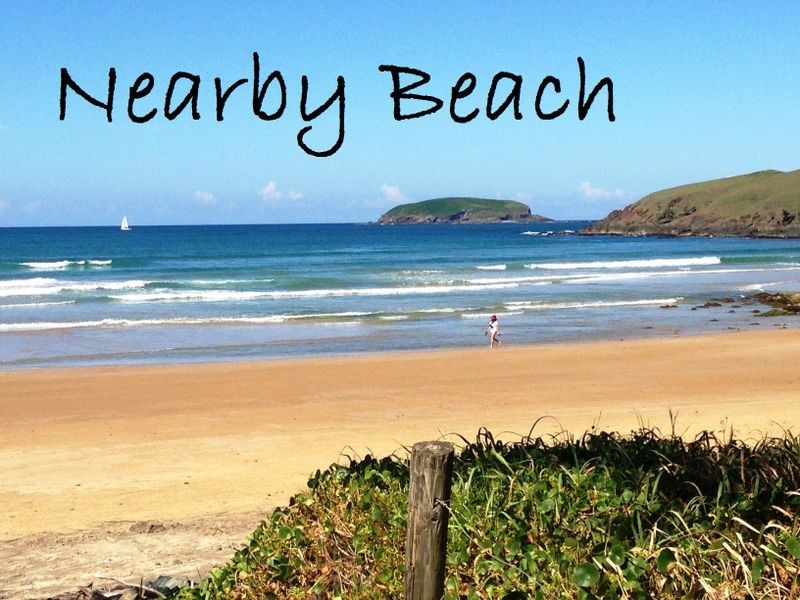 2 Azure Avenue, Emerald Beach NSW 2456