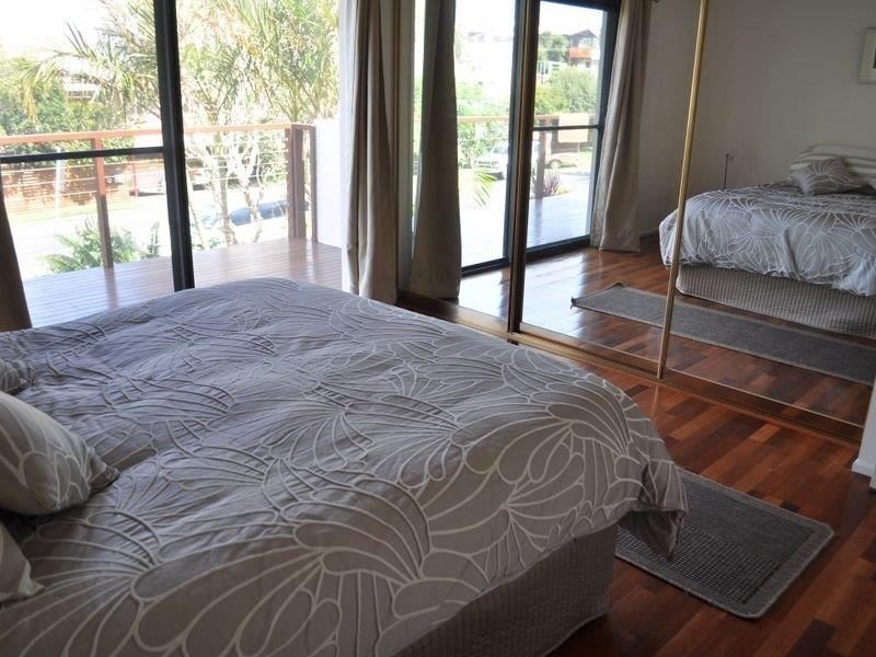 37 Dammeral Crescent, Emerald Beach NSW 2456