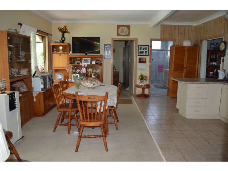 8 Diamond Head Drive, Sandy Beach NSW 2456