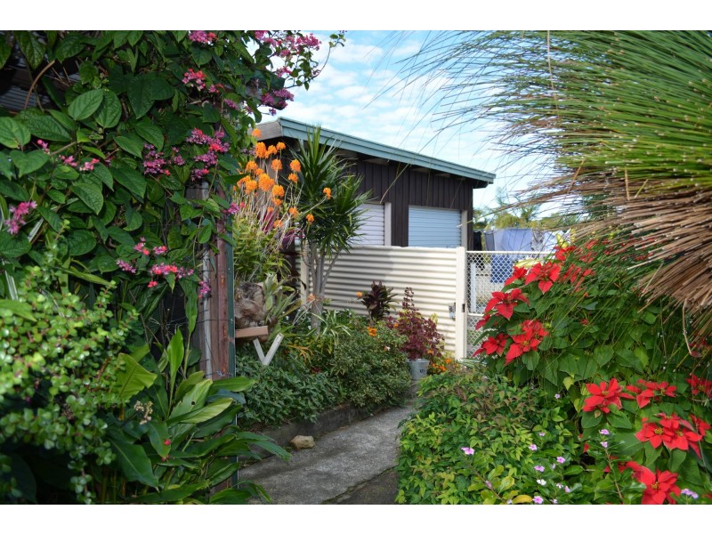 8 Diamond Head Drive, Sandy Beach NSW 2456