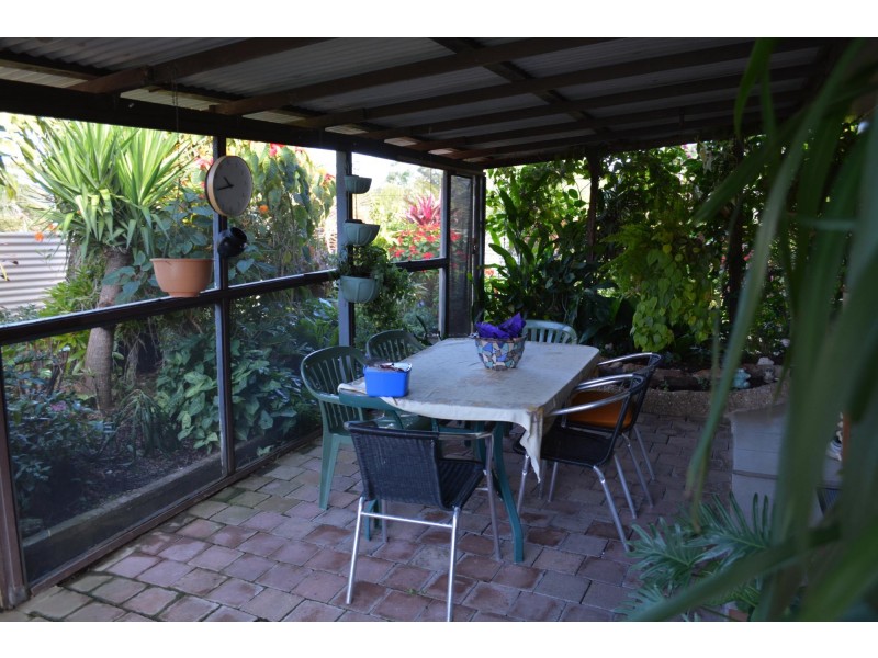 8 Diamond Head Drive, Sandy Beach NSW 2456