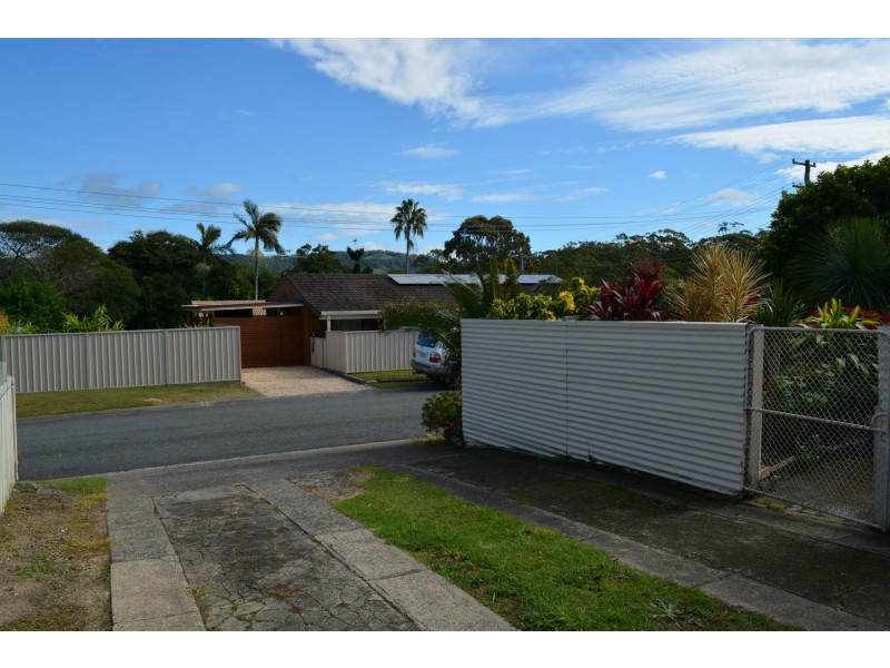 8 Diamond Head Drive, Sandy Beach NSW 2456