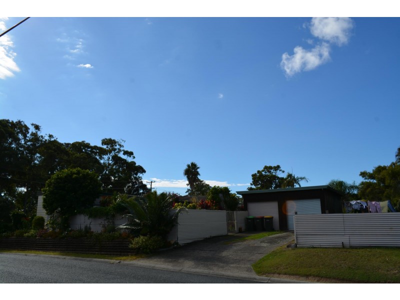 8 Diamond Head Drive, Sandy Beach NSW 2456