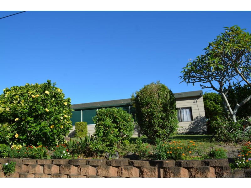 8 Diamond Head Drive, Sandy Beach NSW 2456