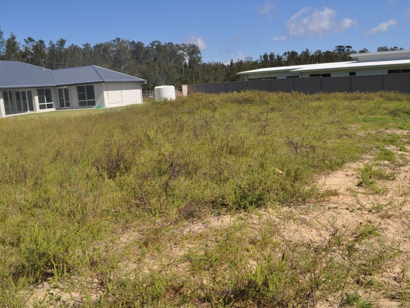 106 Bluff Road, Emerald Beach NSW 2456