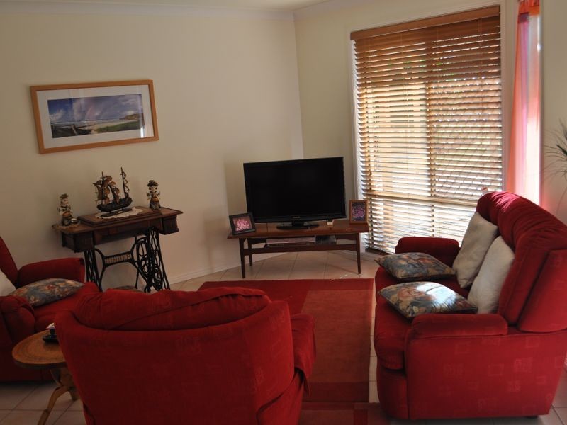 34 Lights Street, Emerald Beach NSW 2456