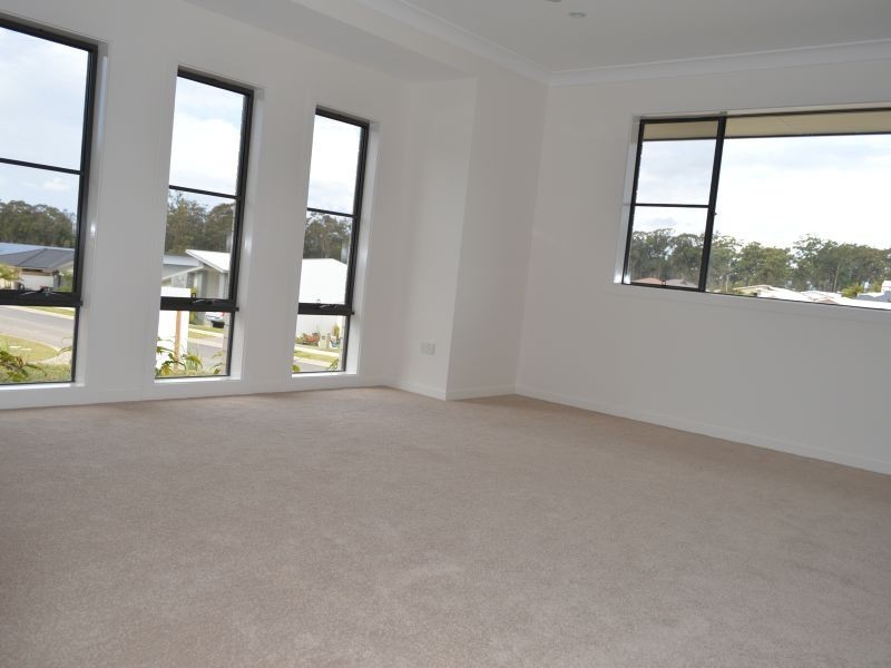 1 Helmsman Close, Safety Beach NSW 2456