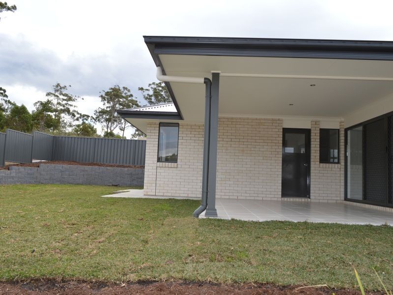 1 Helmsman Close, Safety Beach NSW 2456