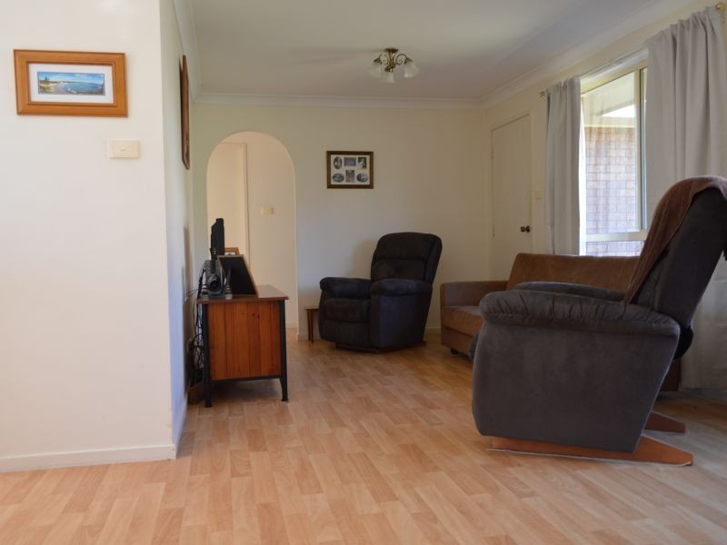 11 Barnes Street, Woolgoolga NSW 2456