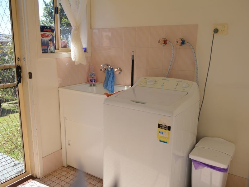 11 Barnes Street, Woolgoolga NSW 2456