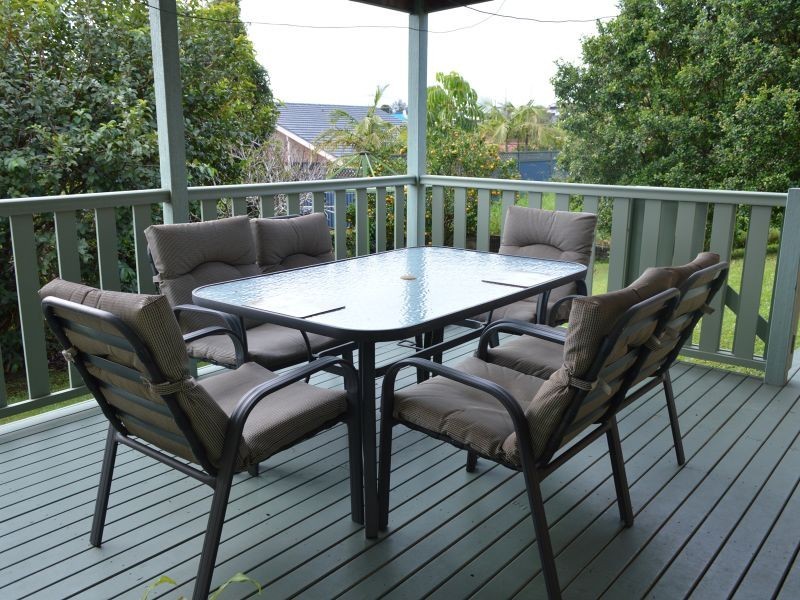 11 Barnes Street, Woolgoolga NSW 2456