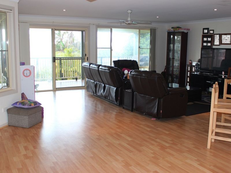 45 Bluegum Avenue, Sandy Beach NSW 2456