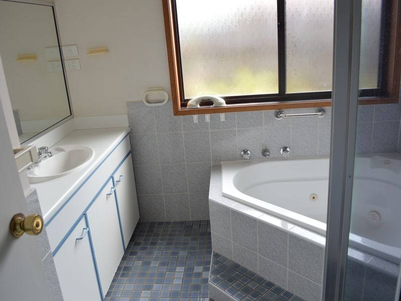 122 Diamond Head Drive, Sandy Beach NSW 2456