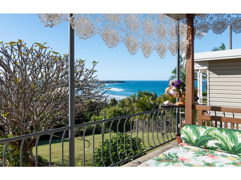 5 Signal Street, Emerald Beach NSW 2456
