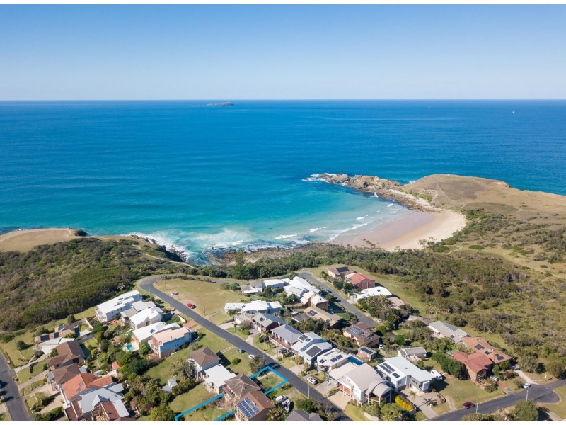 5 Signal Street, Emerald Beach NSW 2456