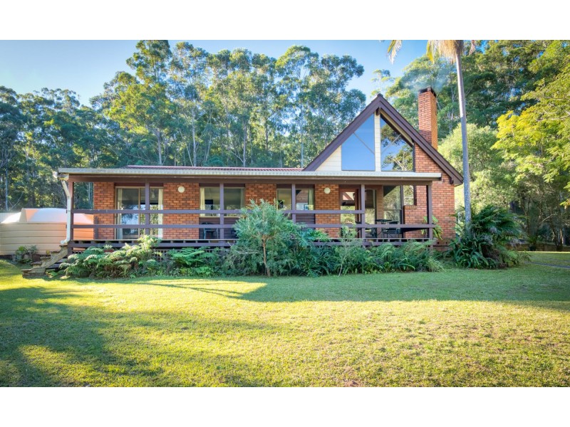 40 Skinner Close, Emerald Beach NSW 2456
