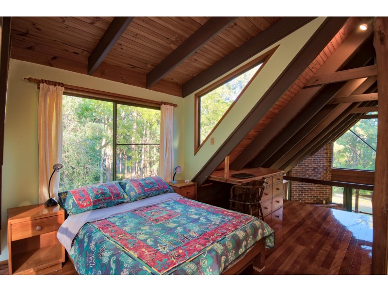 40 Skinner Close, Emerald Beach NSW 2456