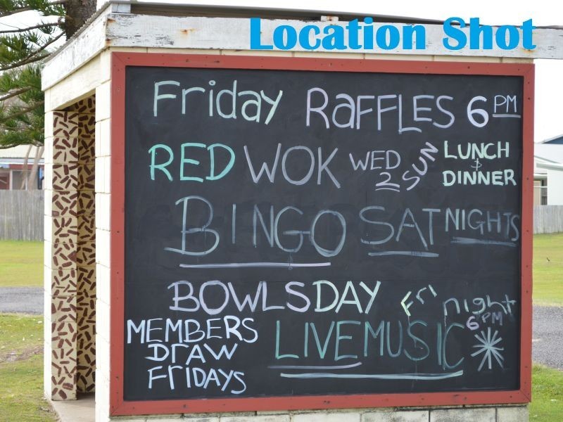 77 Flaherty Street, Red Rock NSW 2456