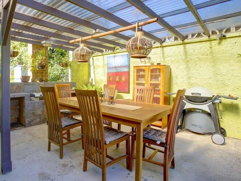 17 Beacon Crescent, Emerald Beach NSW 2456