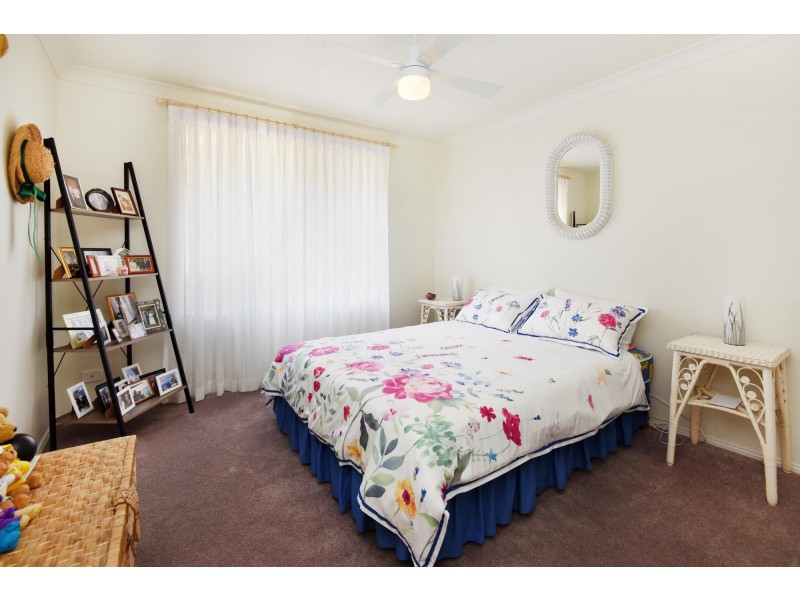 10 Ocean Links Close, Safety Beach NSW 2456