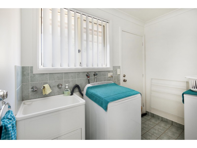 10 Ocean Links Close, Safety Beach NSW 2456