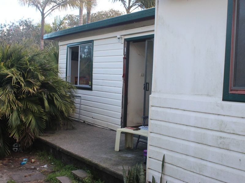 37 Schafer Street, Red Rock NSW 2456