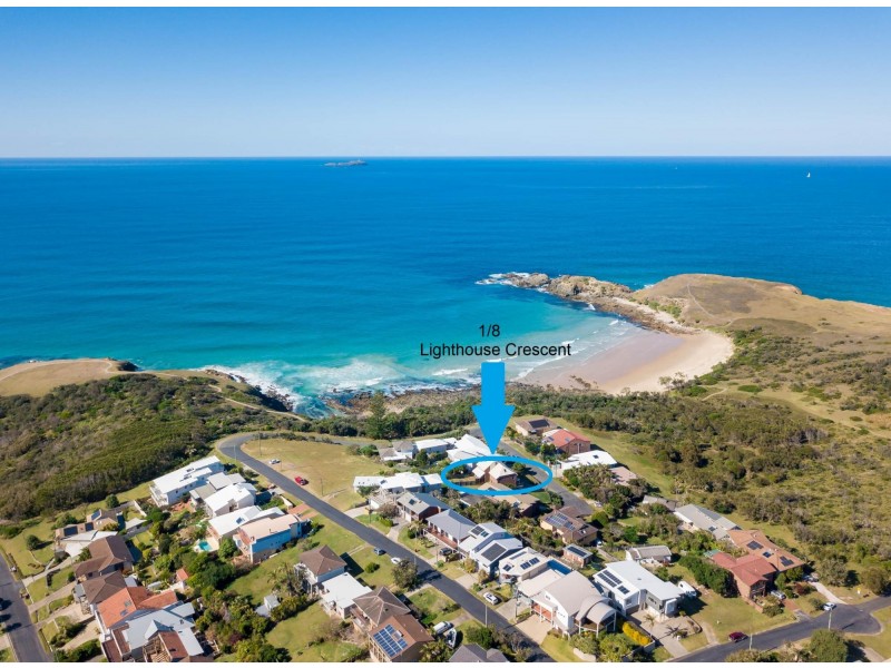 1/8 Lighthouse Crescent, Emerald Beach NSW 2456