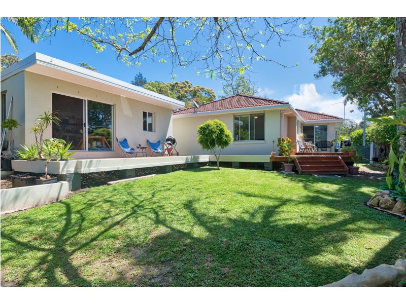 10 Fisherman Drive, Emerald Beach NSW 2456
