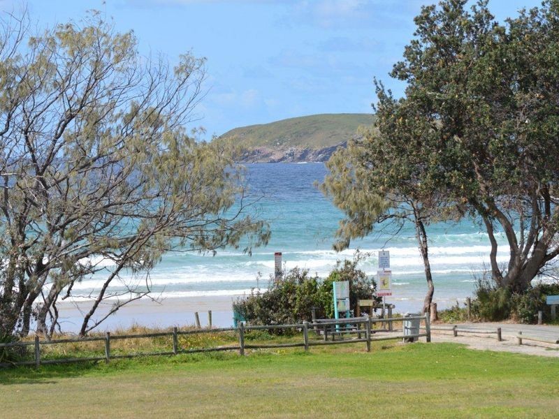 96 Sandys Beach Drive, Sandy Beach NSW 2456