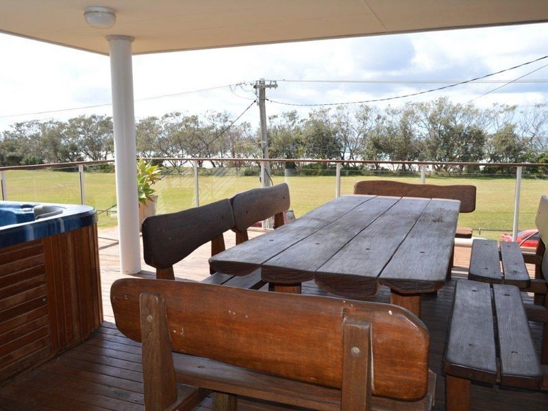 96 Sandys Beach Drive, Sandy Beach NSW 2456